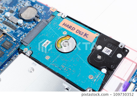 laptop hard disk 109730352
