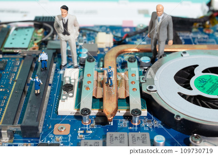 Security guards and office workers checking the vulnerabilities and security of in-house computers 109730719