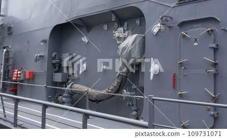 Refueling port of the Japan Maritime Self-Defense Force Murasame class destroyer Refueling port of the Japan Maritime Self-Defense Force Murasame class destroyer 109731071