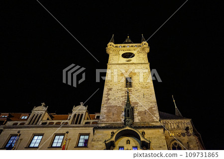 發光的天文鐘塔 109731865