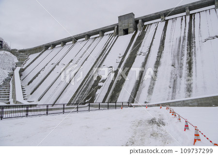 新桂澤水壩試水（慶祝洪水期間達到的最高水位） 109737299