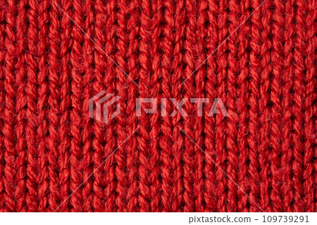 Red knitted wool texture background 109739291