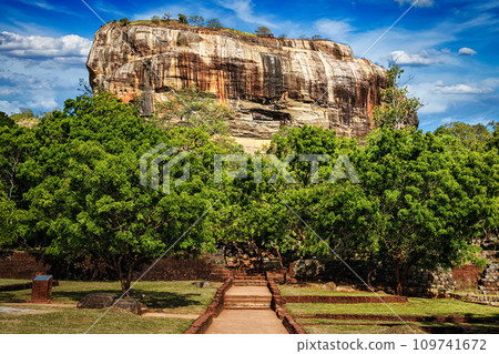 Sigiriya rock, Sri Lanka Sigiriya rock, Sri Lanka 109741672