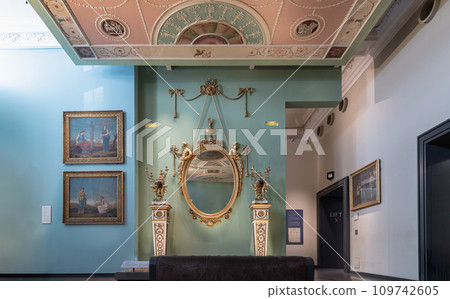 nterior architecture design of 18th-century and contemporary art room. 109742605