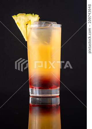 Reggae Rum Punch Reggae Rum Punch 109743648
