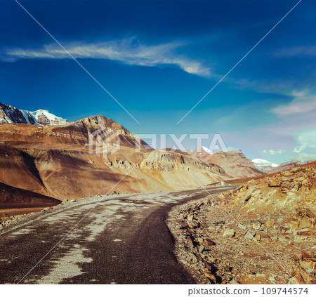 Manali-Leh road in Himalayas Manali-Leh road in Himalayas 109744574