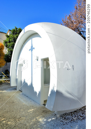 Shibuya Ward, Seven Street Park Toilet Scenery 109746299