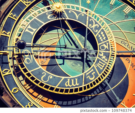 Prague astronomical clock 109748374