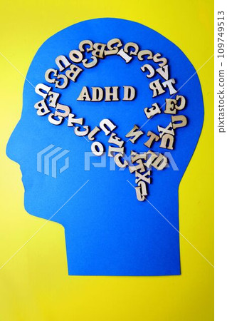 Expressing the relationship between ADHD and the human brain using wooden blocks 109749513