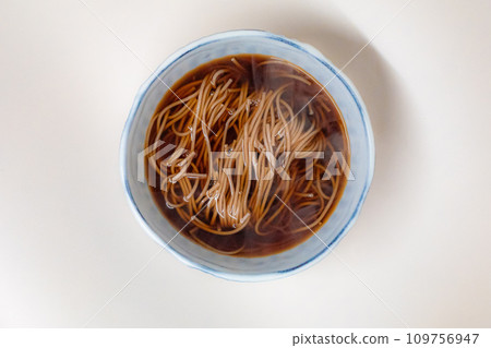 不加配料的掛蕎麥麵 109756947