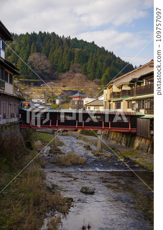 2023 年 1 月,兵庫縣三方郡新溫泉鎮湯村溫泉荒湯周圍的風景 2023 年 1 月,兵庫縣三方郡新溫泉鎮湯村溫泉荒湯周圍的風景 109757097