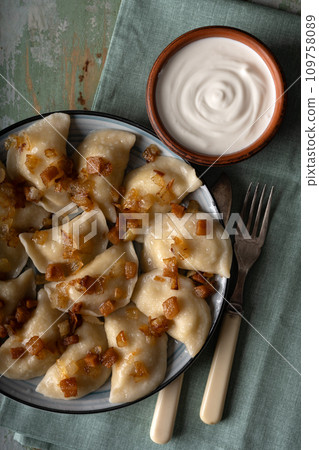 Traditional Ukrainian food - dumplings varenik 109758089