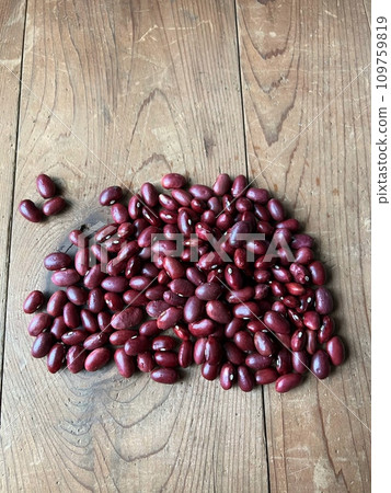 紅豆，山水豆，紅小豆，保健食品紅豆，煮前紅豆，收穫紅豆 109759819