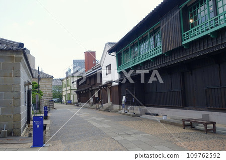 Dejima 109762592