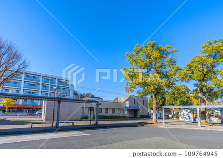 日本橫濱城市景觀 橫濱市營地鐵片倉町站（3 號出口）等景觀 109764945