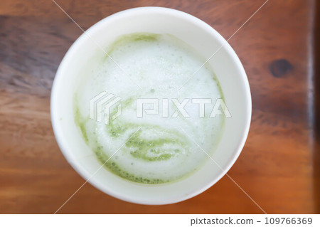green tea or matcha green tea 109766369