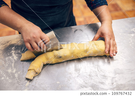 Preparation of poppy seeds babka Preparation of poppy seeds babka 109767432
