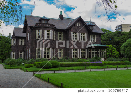 Kyu-Furukawa Gardens - Summer 2023 Scenery 5 109769747