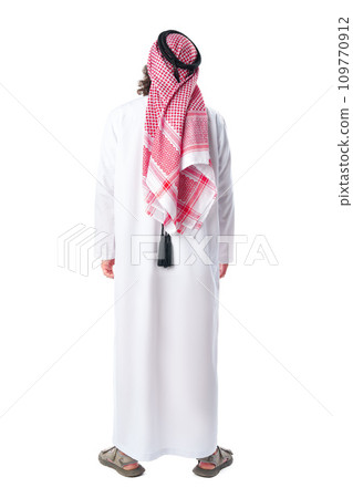 Back view of an Arab man in thobe standing on white isolated background 109770912