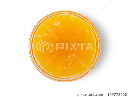 Mango sweet breakfast jam in bowl on white background.Top view. 109772608