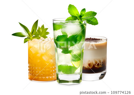 Set and collection of classic alcohol cocktails or mocktail isolated on white background with fresh summer fruits Set and collection of classic alcohol cocktails or mocktail isolated on white background with fresh summer fruits 109774126