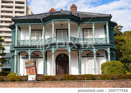 Former Hassam Residence in Sorakuen, Kobe City in Autumn (Important Cultural Property) Former Hassam Residence in Sorakuen, Kobe City in Autumn (Important Cultural Property) 109777488
