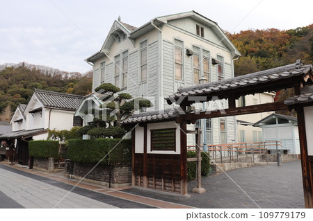 Takehara, Aki's Little Kyoto with its charming townscape, Hiroshima Prefecture 109779179