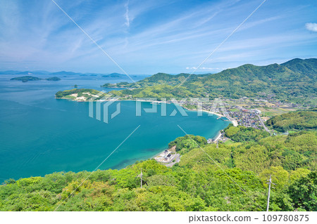 [Scenery from Iinoyama Observation Deck] Komatsu Higashi Seto, Suooshima-cho, Oshima-gun, Yamaguchi Prefecture 109780875