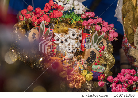 Tori no Ichi, Rake, Prosperous business, Bright colors, Family safety, Shrine, Japanese, Year-end, New Year Tori no Ichi, Rake, Prosperous business, Bright colors, Family safety, Shrine, Japanese, Year-end, New Year 109781396