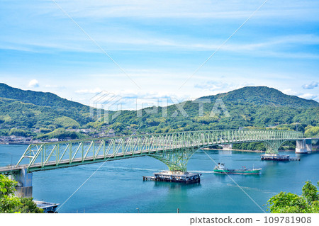 [Oshima Ohashi Bridge] Suooshima Town, Oshima District, Yamaguchi Prefecture 109781908