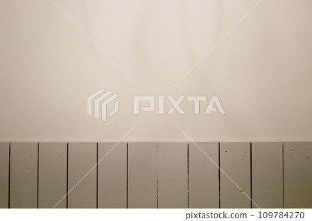 【背景】咖啡館和義大利餐廳的木板和牆壁別緻自然可愛的背景素材 109784270