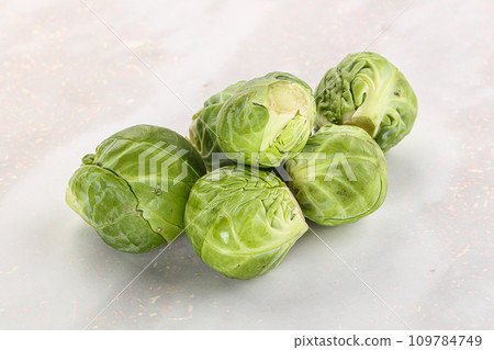 Organic raw cabbage - Brussels sprout 109784749