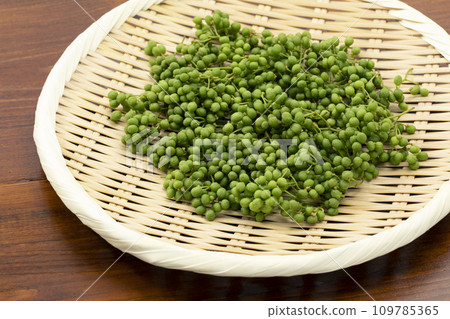 托盤上的山椒 109785365