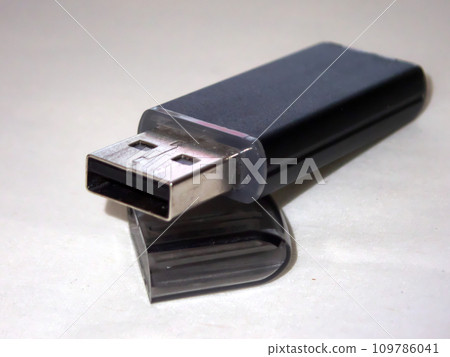 Cap-type USB memory Cap-type USB memory 109786041