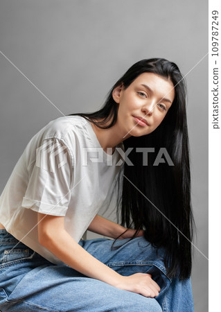 Portrait of a smiling young girl. 109787249