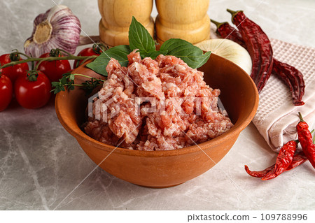 Raw minced pork uncooked meat 109788996