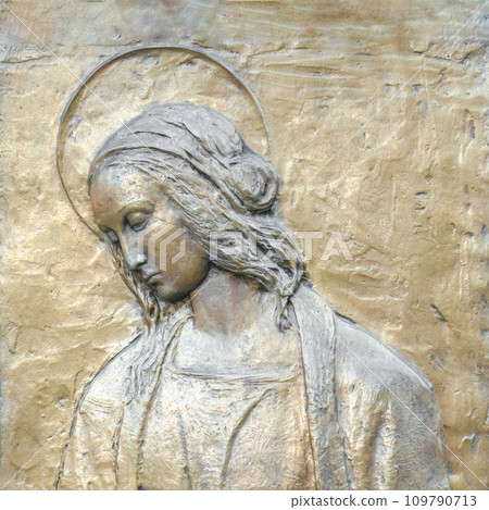 Bronze bas-relief of the Virgin Mary Bronze bas-relief of the Virgin Mary 109790713