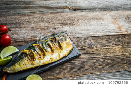 Grilled mackrel fillets 109792266