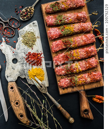 Raw kebab with spices 109792329