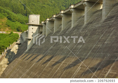 Embankment of Hayachine Dam Embankment of Hayachine Dam 109792693