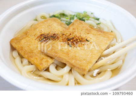 美味的狐狸烏冬面 109793460