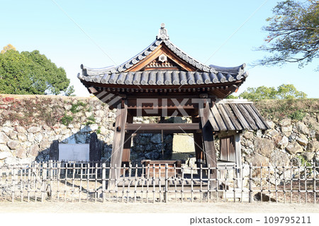 Sagi no Shimizu on the northwest side of Himeji Castle (Himeji City, Hyogo Prefecture) Sagi no Shimizu on the northwest side of Himeji Castle (Himeji City, Hyogo Prefecture) 109795211