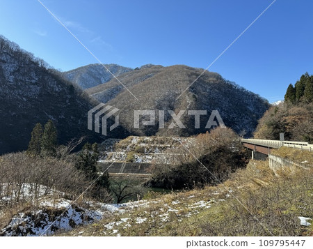 關山隧道、塚白椿隧道附近的風景 109795447