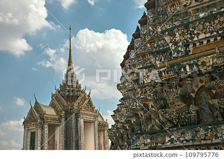 Wat Arun famous Temple in Thailand Wat Arun famous Temple in Thailand 109795776