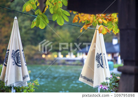 Germany, Königssee, restaurant, umbrella, countryside, ドイツ, キングレイク, レストラン, umbrella, field boat, Germany, 109795898