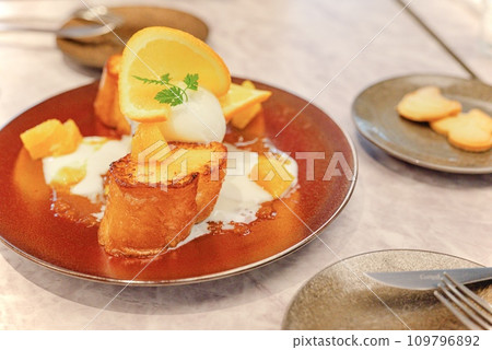 分享 分享 109796892