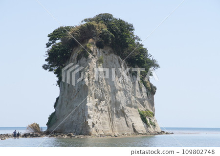Mitsuke Island May 2023 109802748