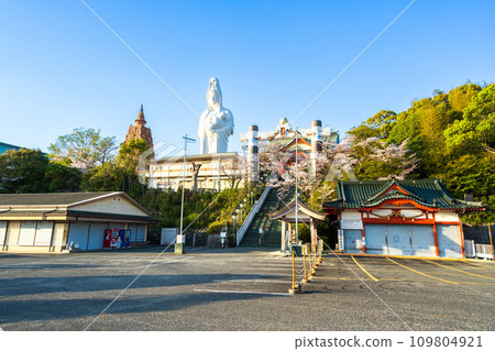 久留米成田山（久留米市），春天閃閃發光的祈禱場所 109804921