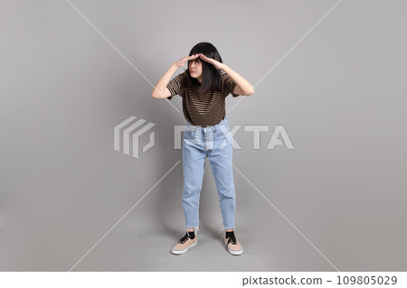 Cute Asian Woman Cute Asian Woman 109805029