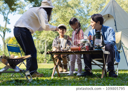 Enjoy camping with your family Enjoy camping with your family 109805795